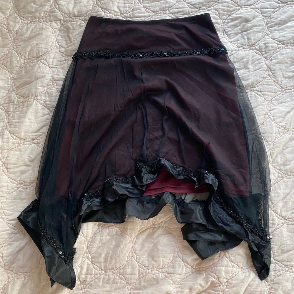 Citrine Black and Red Skirt